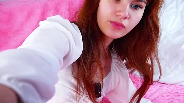 YettaCalabria online show from February 16, 11:21 am