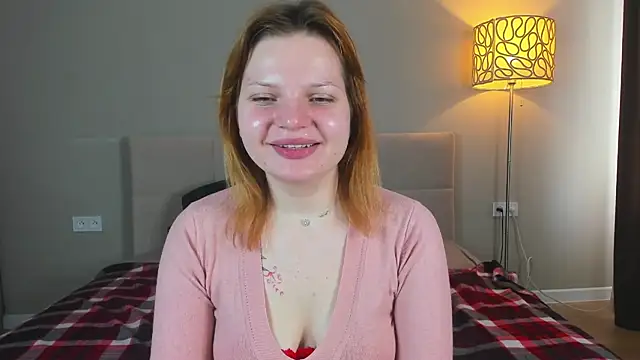 babyyullii online show from May 14, 1:44 am
