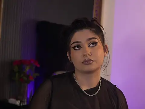 KeylaNoir online show from January 6, 9:57 am