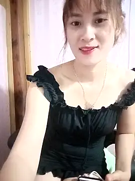 Em xinh01 online show from May 16, 12:48 pm