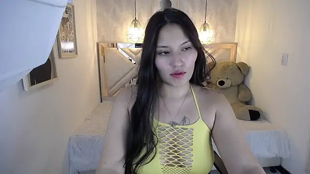 emmaa garciia online show from May 11, 3:30 am