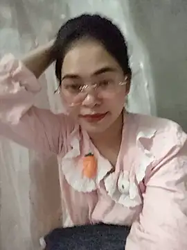 Bamboo-niee123 online show from July 9, 3:58 pm