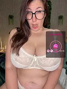 MysteryGirl   online show from May 18, 7:47 am