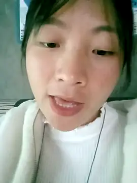 -Cherry-123 online show from November 4, 6:07 am