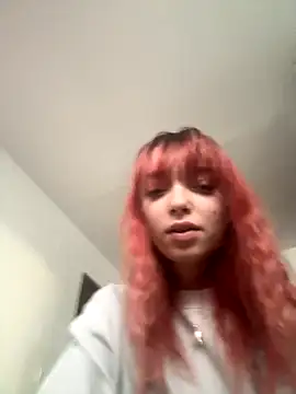 ValeriaFlame  online show from November 20, 1:56 pm