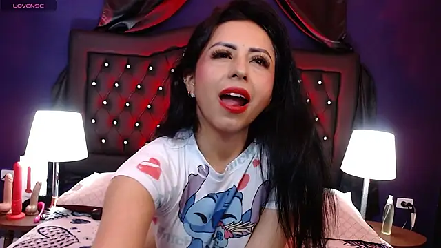 Alanagh  online show from November 14, 4:01 am