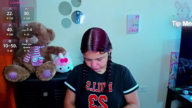 Emma boo online show from March 2, 2:13 pm