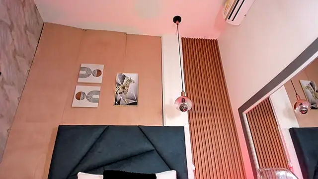 Ivy Spicy online show from May 7, 10:02 pm