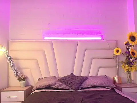 lissa Whitte online show from November 5, 1:27 pm