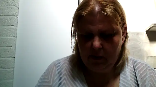 Sylviastar46 online show from March 4, 9:38 am