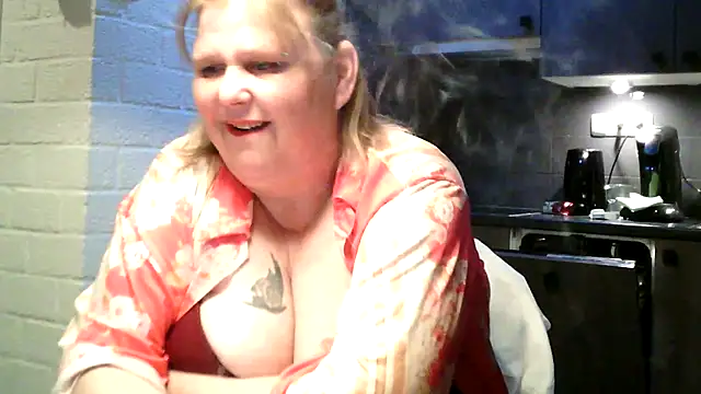 Sylviastar46 online show from April 26, 5:43 pm