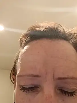 Karebearz1 online show from April 4, 11:53 am