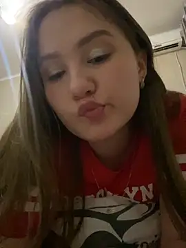 Regina Lynne online show from November 4, 4:34 pm