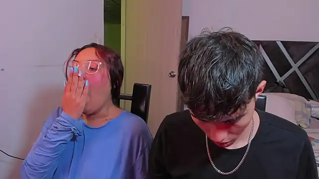 MollyandFher online show from November 21, 12:18 pm