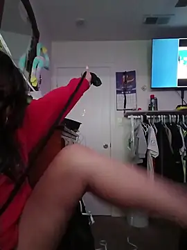 MZThang2Kute online show from November 6, 7:03 am