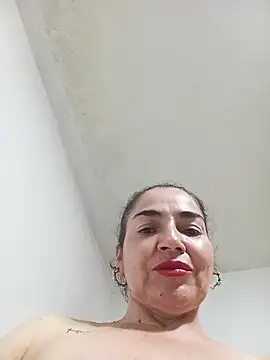 MaryRoze  online show from May 6, 1:53 am