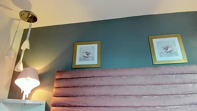 RavynRouge  online show from December 22, 12:41 pm