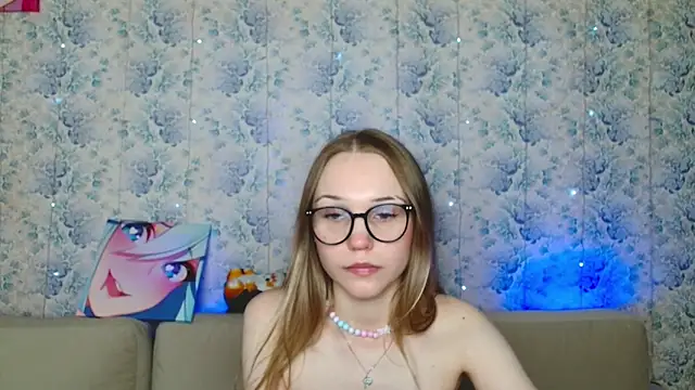 phreshgirlswag online show from May 20, 6:27 pm