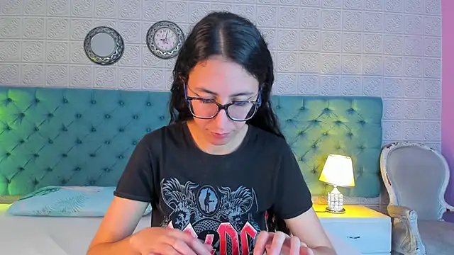 GirafMusic online show from April 2, 2:03 pm