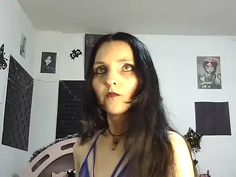 Morticia Black online show from January 7, 1:42 am
