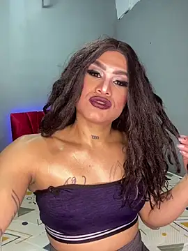 melani ferraraa  online show from May 14, 1:22 am