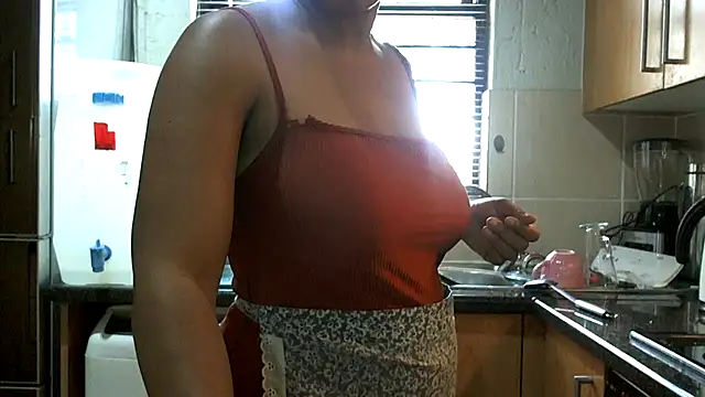 NewBeginnings8 online show from May 9, 1:35 pm