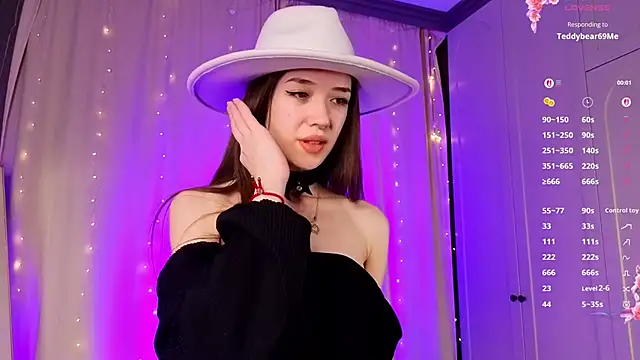 tinyanie online show from February 21, 9:26 pm