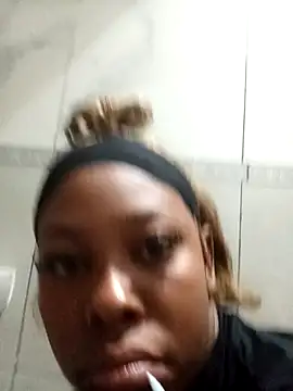 baddiemine05 online show from December 21, 8:02 pm