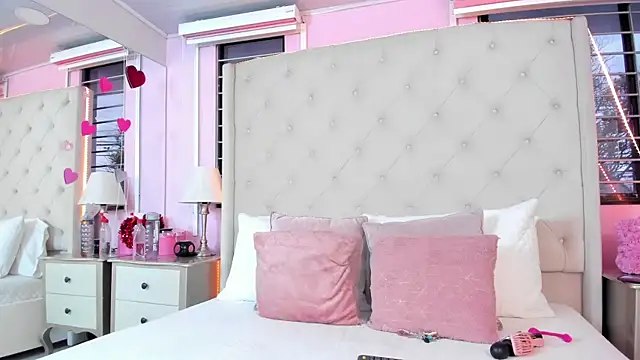 scarlett leblanc  online show from February 23, 11:53 am