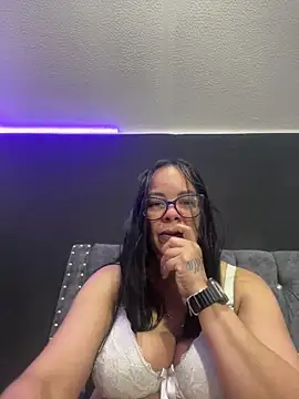 sofia lopez70 online show from May 25, 12:48 pm