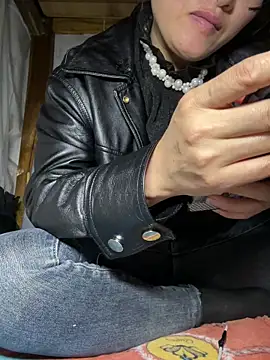 daaqnn online show from March 23, 12:11 pm