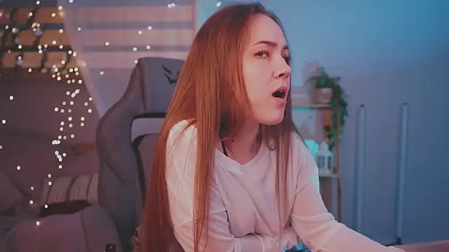 ElinVale online show from January 17, 12:34 pm