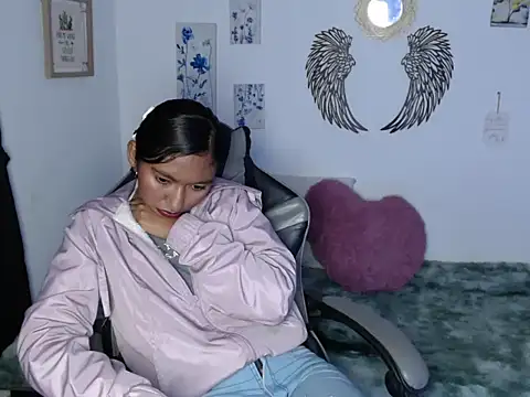 Samanta 777 online show from July 8, 4:14 am
