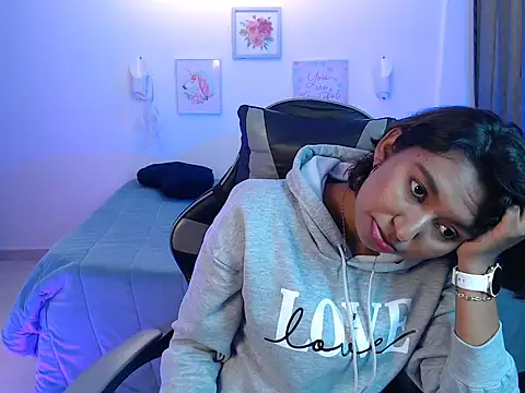 Samanta 777 online show from March 17, 10:25 pm