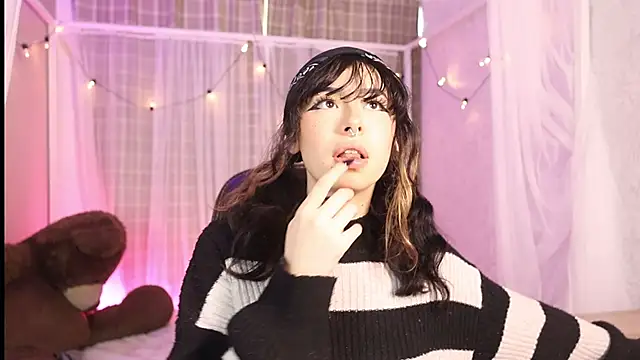 judaline  online show from December 3, 1:13 pm