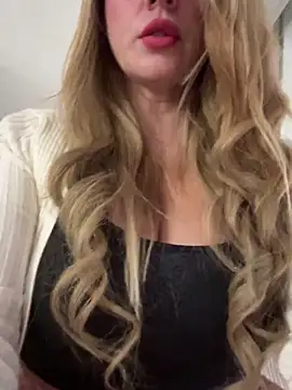 jordynjace online show from November 4, 4:23 pm