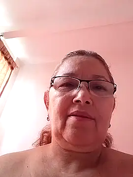 Cessi50 online show from November 20, 3:24 pm