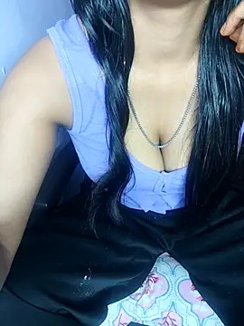 Hey shiviii online show from April 8, 6:04 am