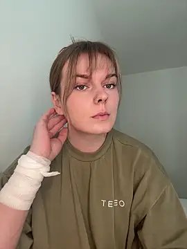 LisaFreierxx online show from May 21, 2:59 pm