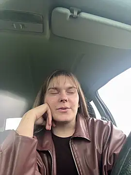 LisaFreierxx online show from May 7, 3:49 pm