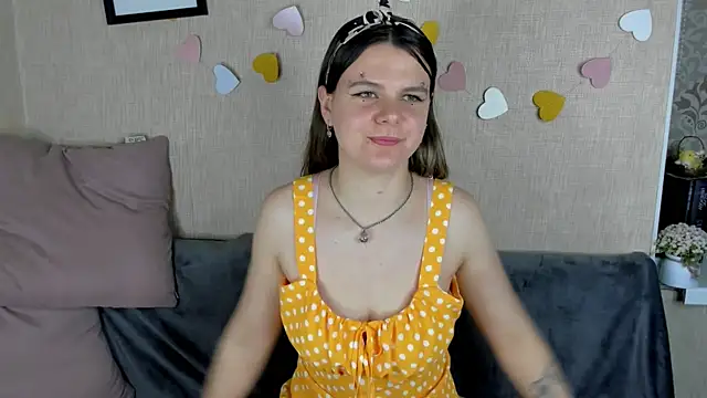 Zorianaa online show from May 7, 10:13 pm