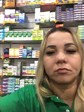 imoly  online show from November 10, 6:25 pm