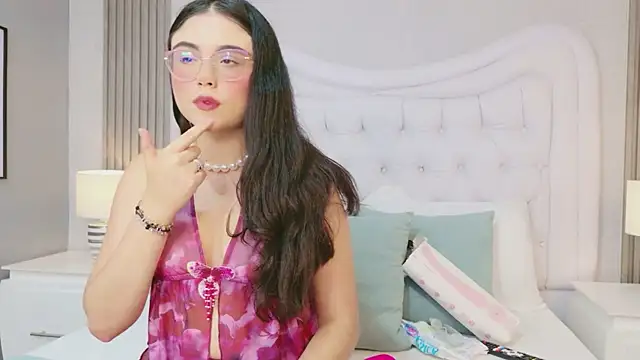 ScarlettPetrova online show from May 26, 11:42 am
