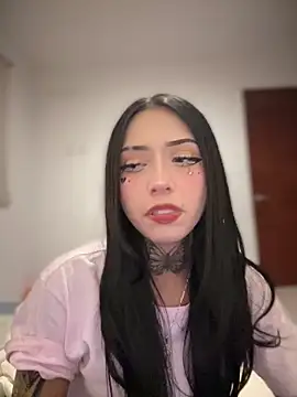 JIORYOvO online show from January 17, 2:52 am