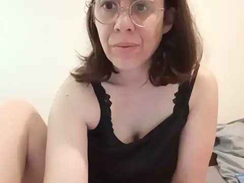 hotnathy69 online show from May 21, 7:17 am