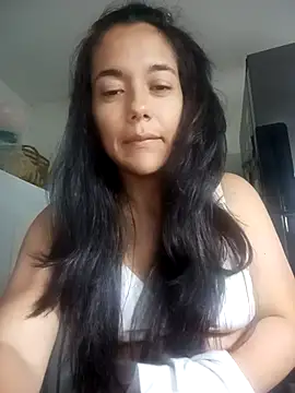 gigi097819 online show from November 3, 12:03 am