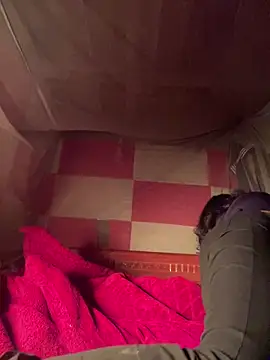 Li ve online show from March 29, 2:49 pm