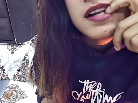 Angel-pune001 online show from February 13, 8:43 pm