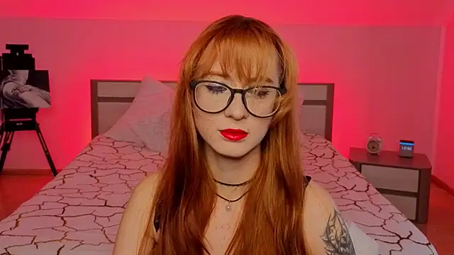 WICKEDEMBER online show from May 16, 1:30 am