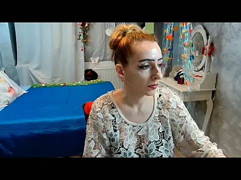 AnneDevrim online show from April 4, 5:50 am